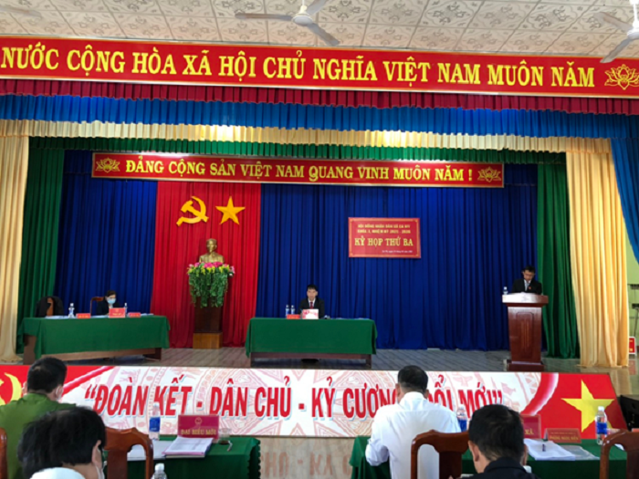 Xa Ea Wy to chuc ky hop thu 3 HĐND, khoa X, nhiem ky 2021-2026 2